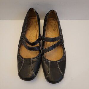 Womens Natural Soul Black Leather Mary Jane Shoes Size 8.5